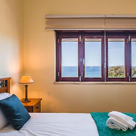 Casa A Beira Mar - Countryhouse With Ocean View Sao Pedro da Cadeira Luaran gambar