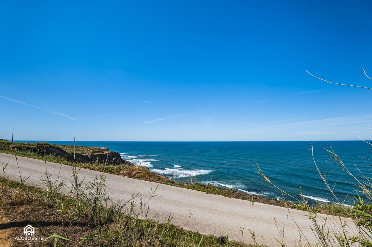 Casa A Beira Mar - Countryhouse With Ocean View Sao Pedro da Cadeira Luaran gambar