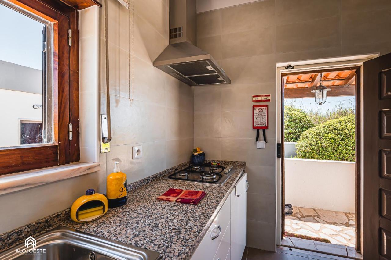 Casa A Beira Mar - Countryhouse With Ocean View Sao Pedro da Cadeira Luaran gambar